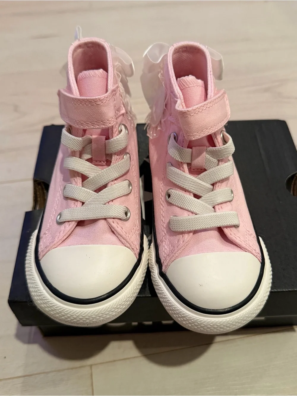 Converse Chuck Taylor All Star Sweet Dreams Easy-On High-Top Sneaker NIB